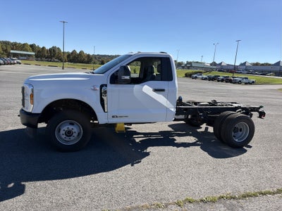 2026 Ford Super Duty F-350 DRW XL