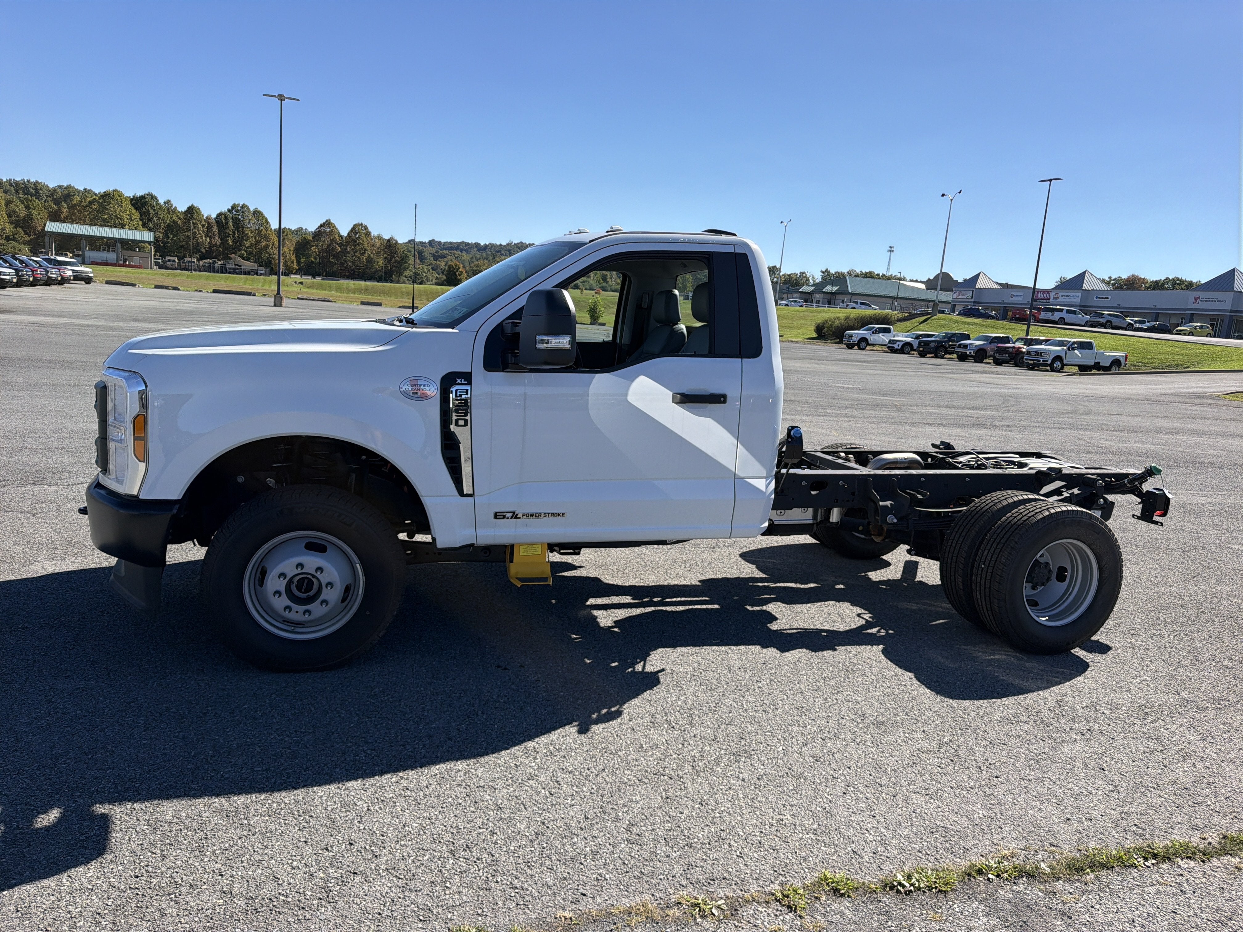 2026 Ford Super Duty F-350 DRW XL