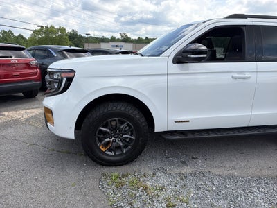 2025 Ford Expedition Tremor