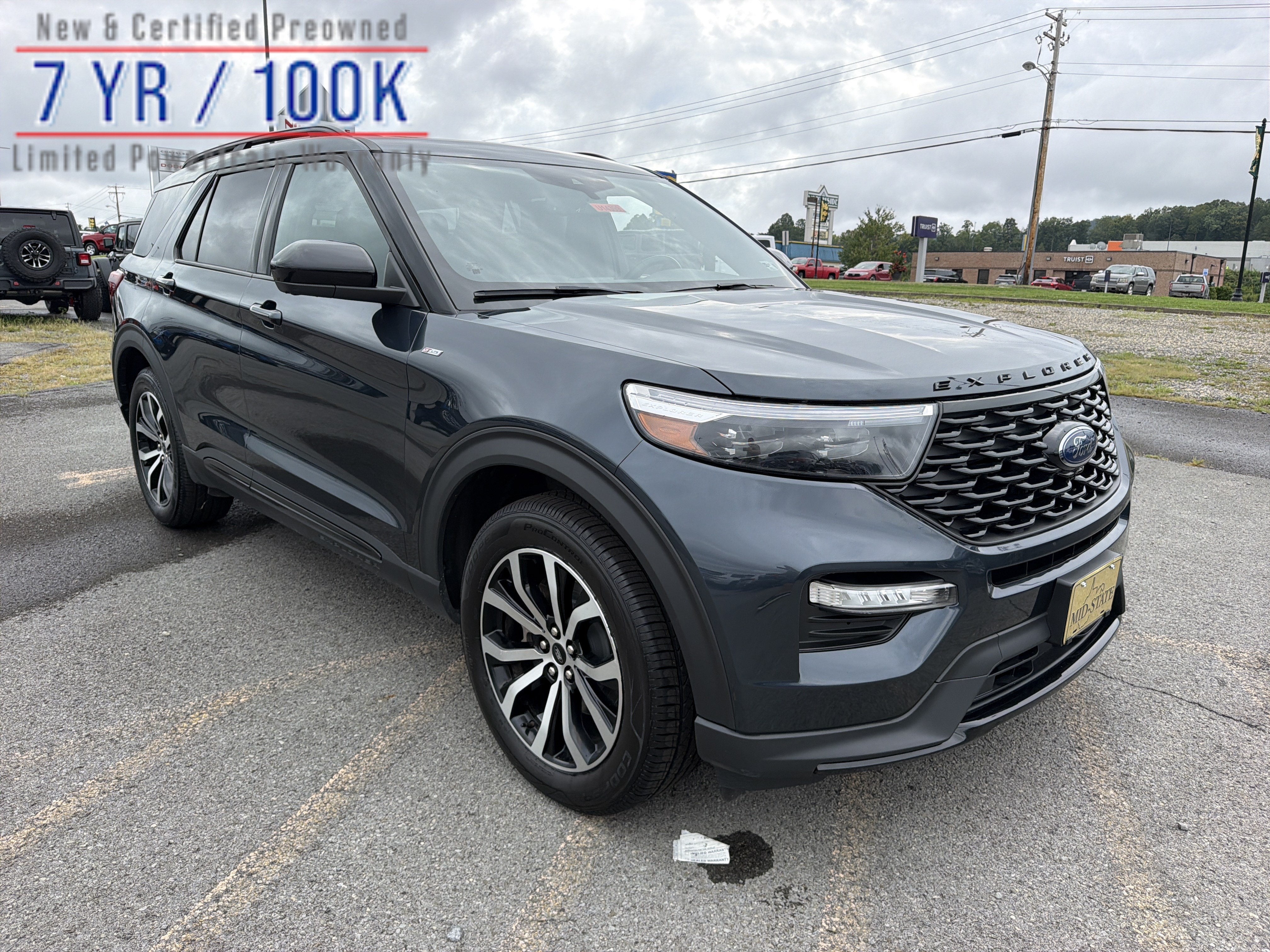 2023 Ford Explorer ST-Line