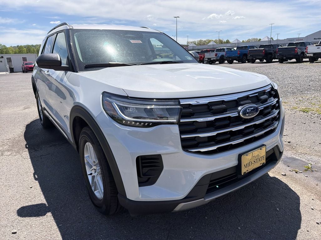 2025 Ford Explorer Active