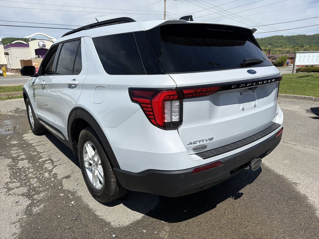 2025 Ford Explorer Active