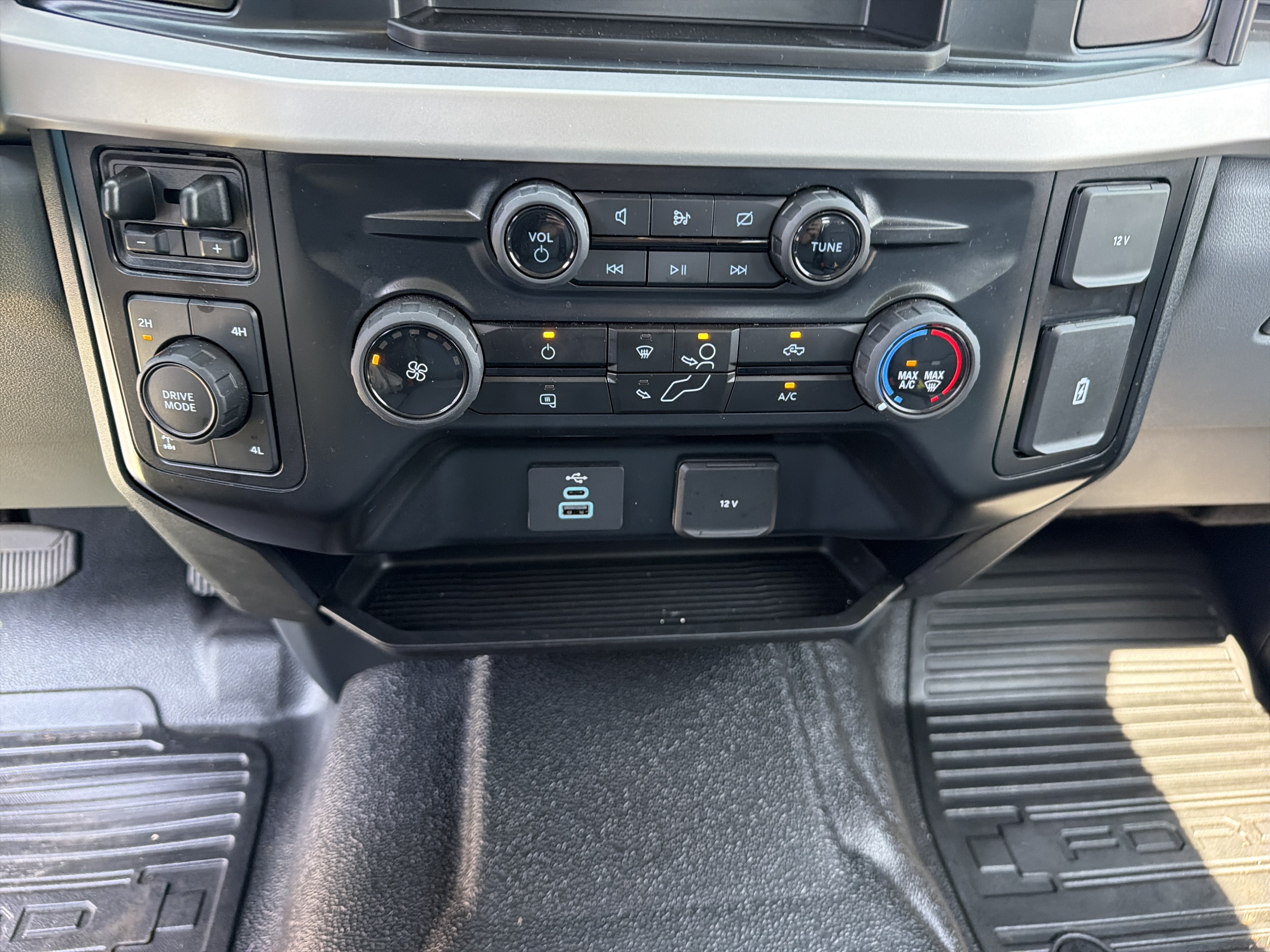 2024 Ford Super Duty F-250 SRW XL