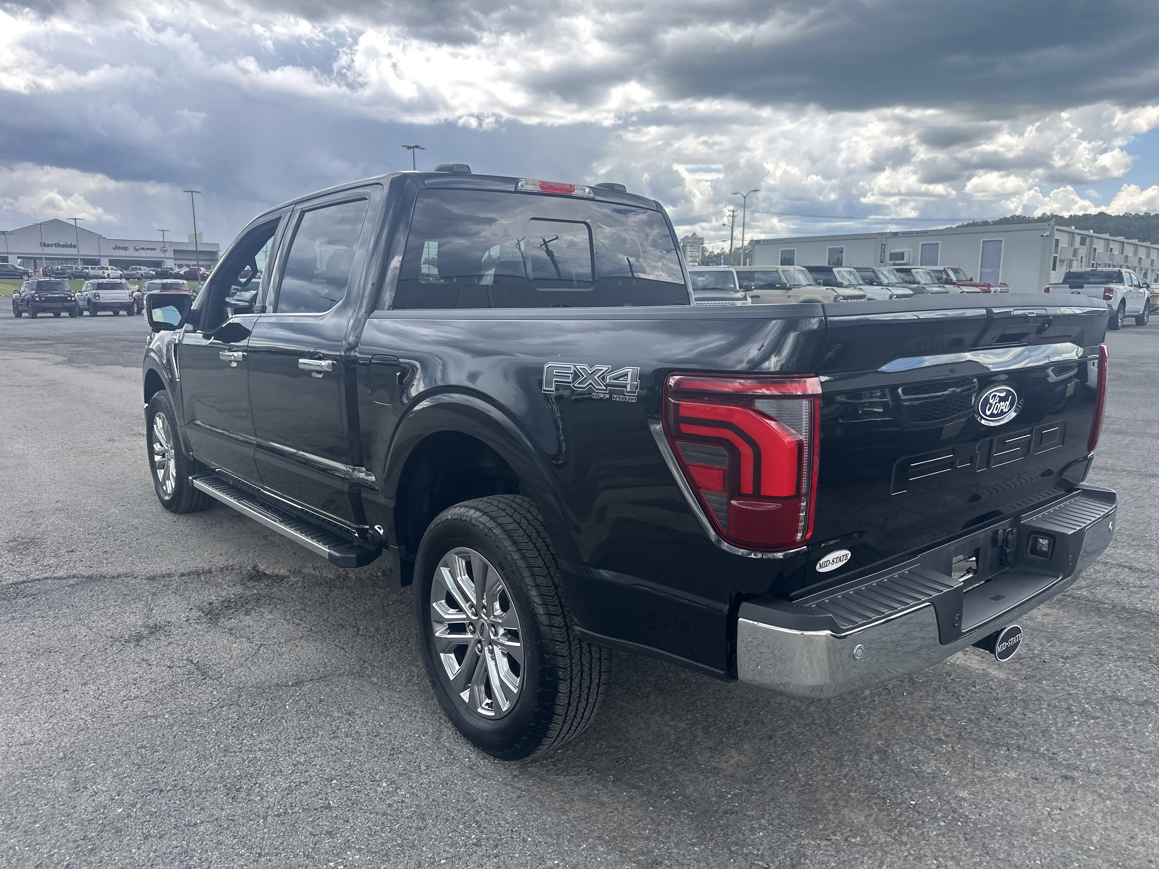 2025 Ford F-150 LARIAT