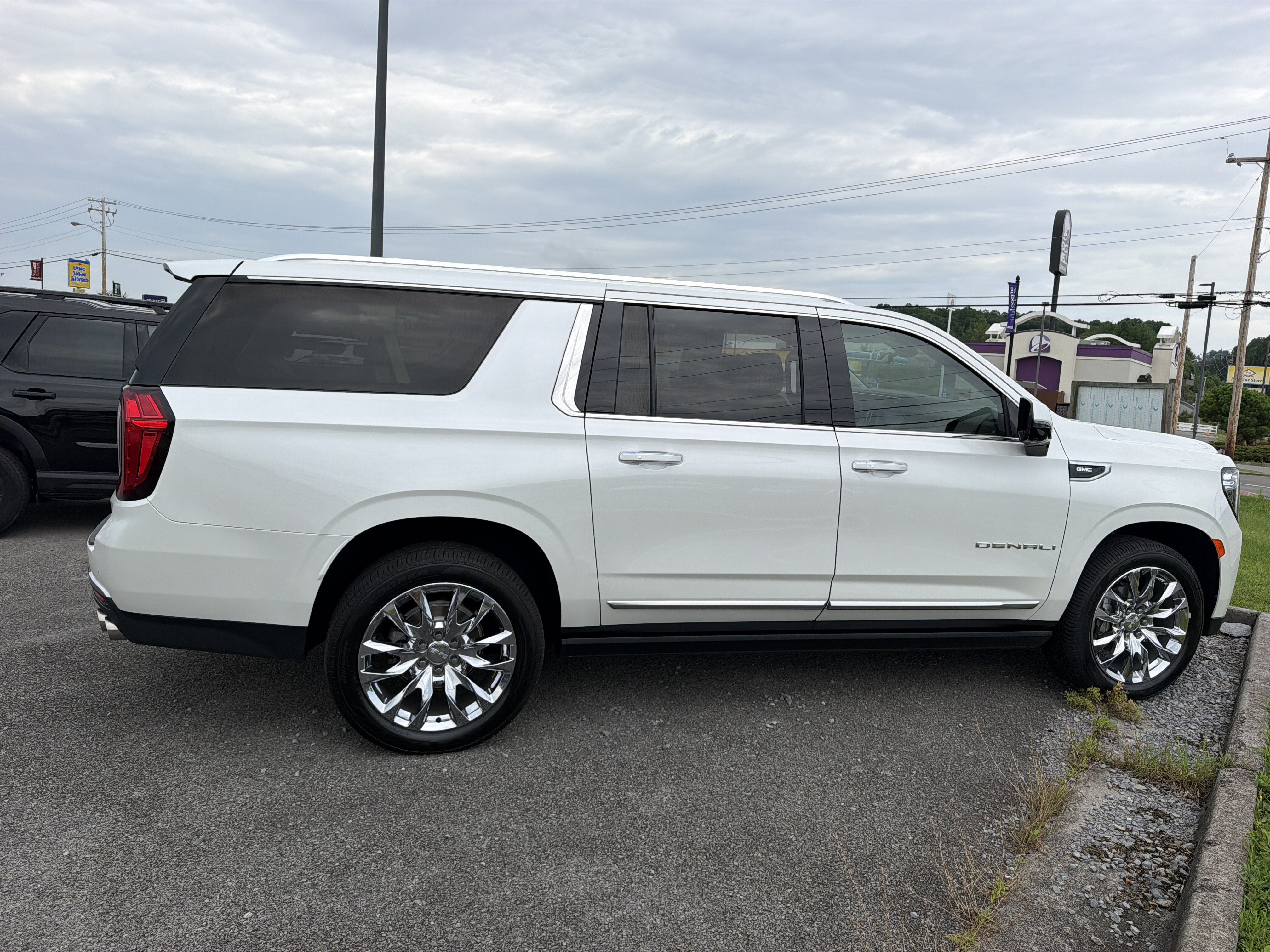 2021 GMC Yukon XL Denali
