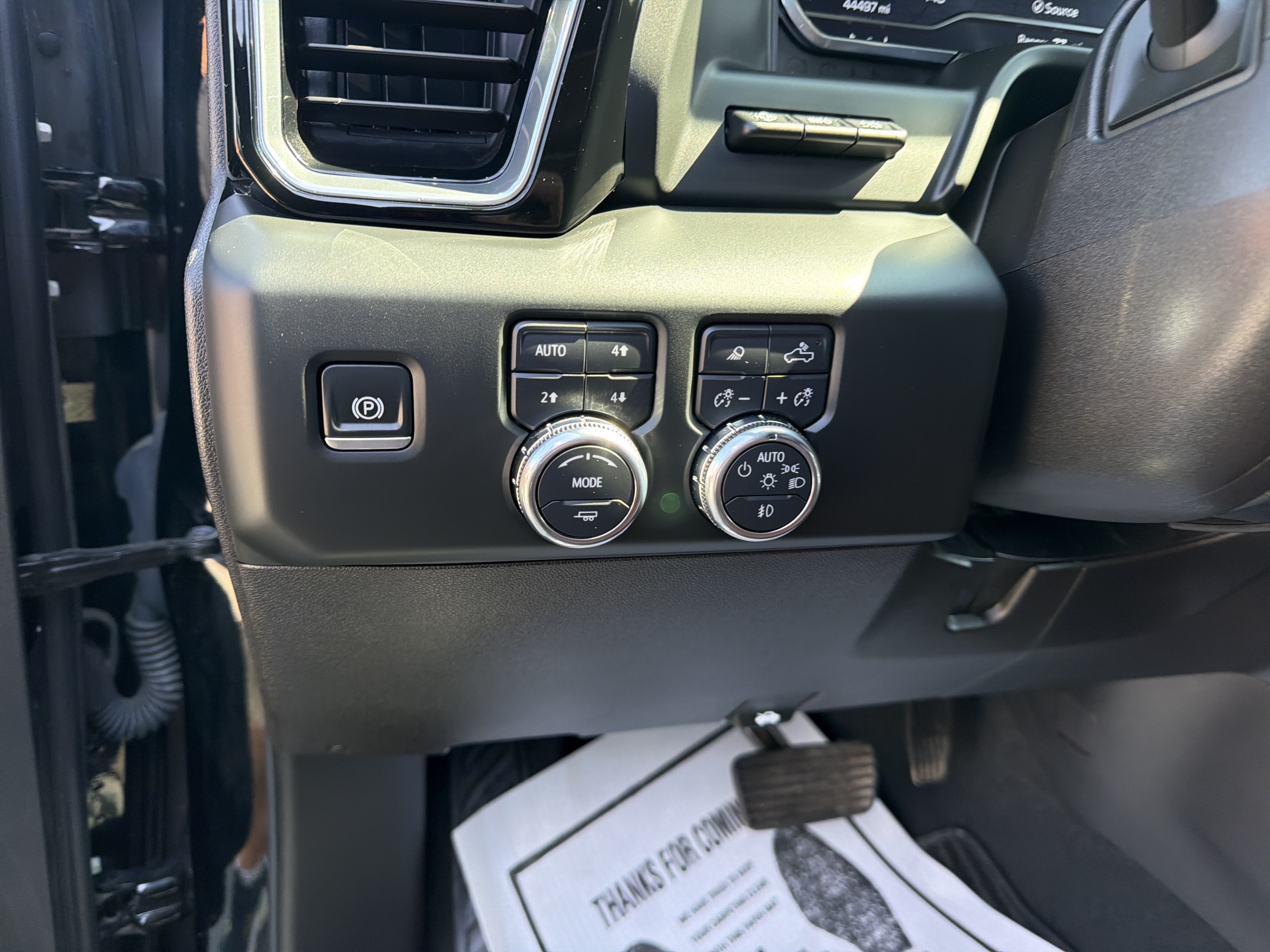 2025 GMC Sierra 3500HD Denali Ultimate
