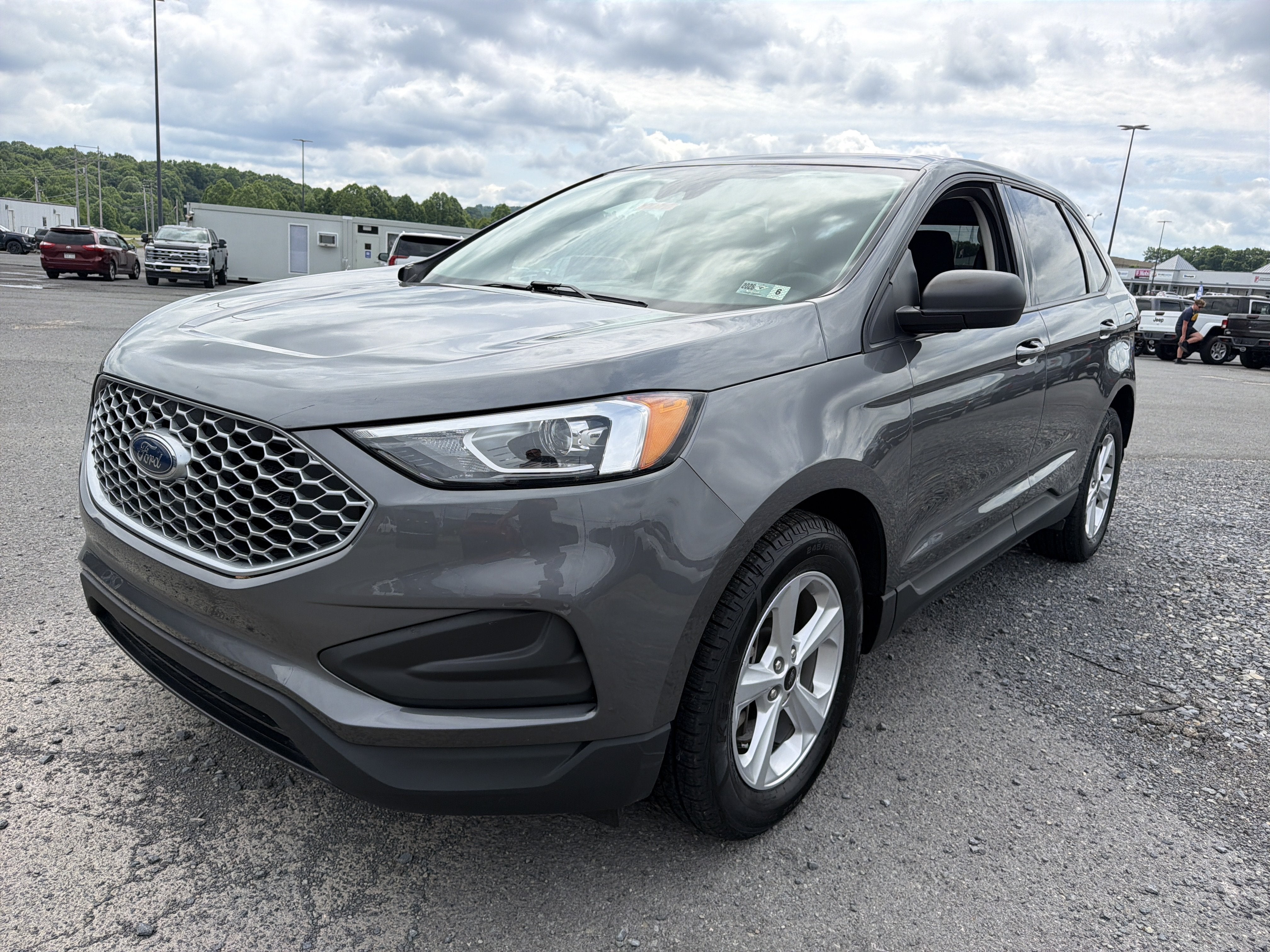 2024 Ford Edge SE