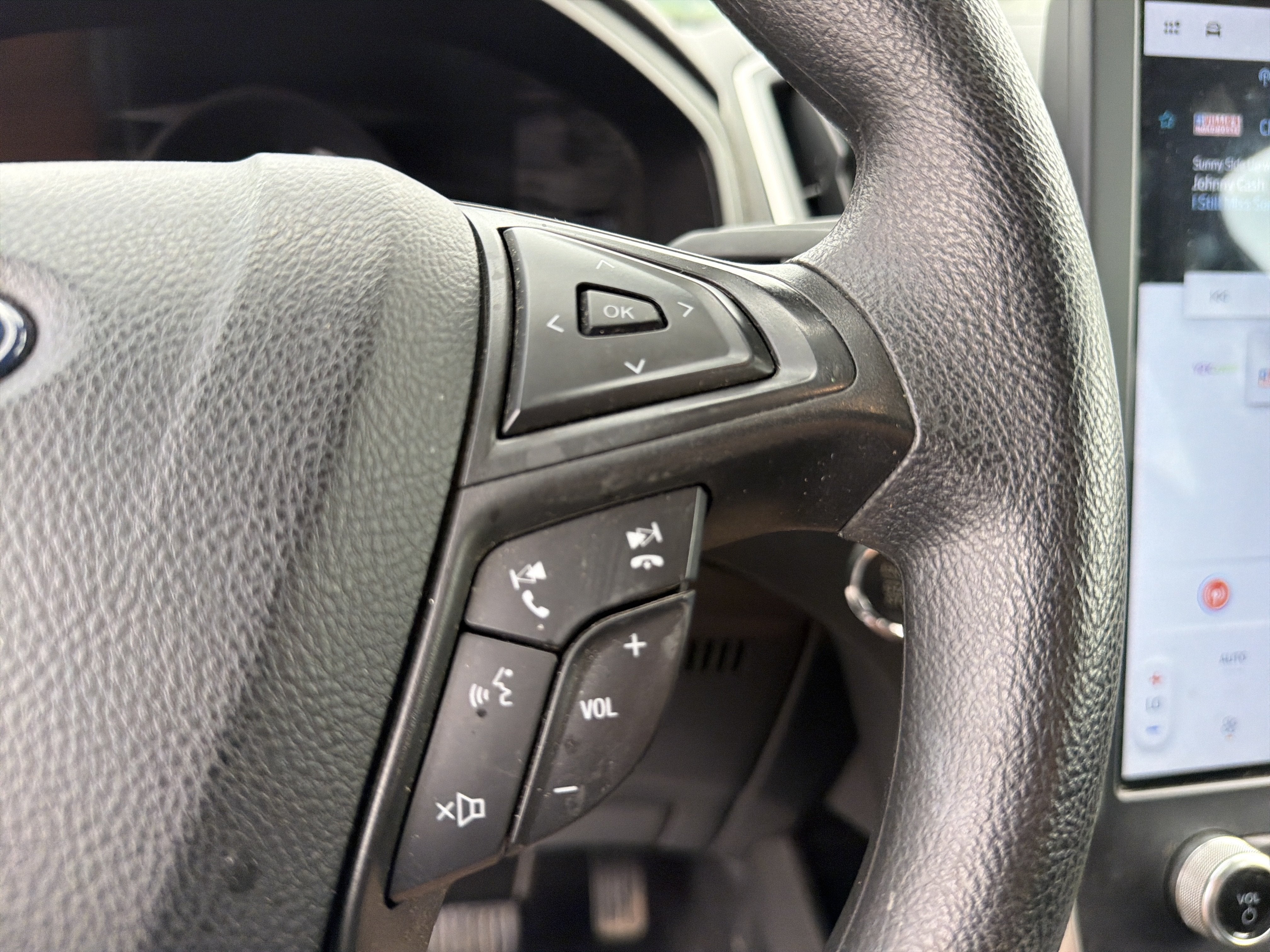 2024 Ford Edge SE