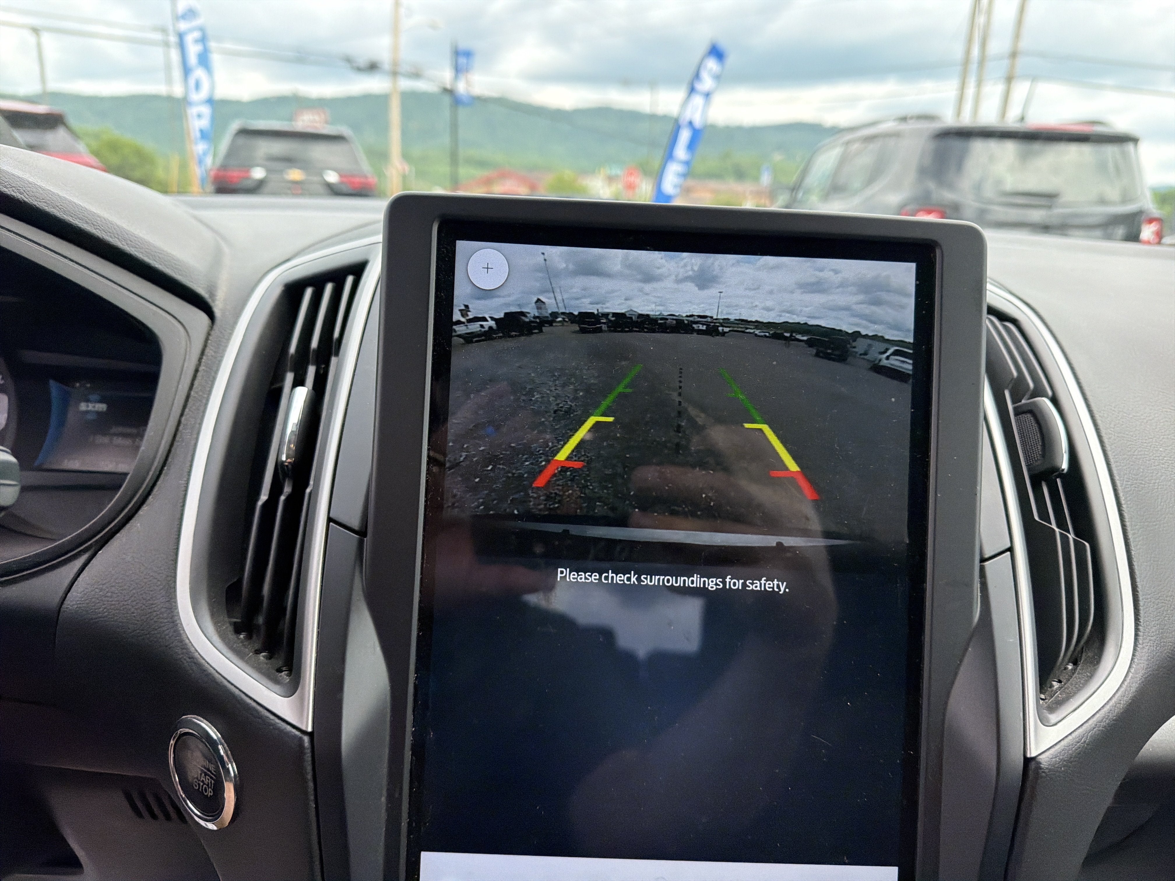 2024 Ford Edge SE