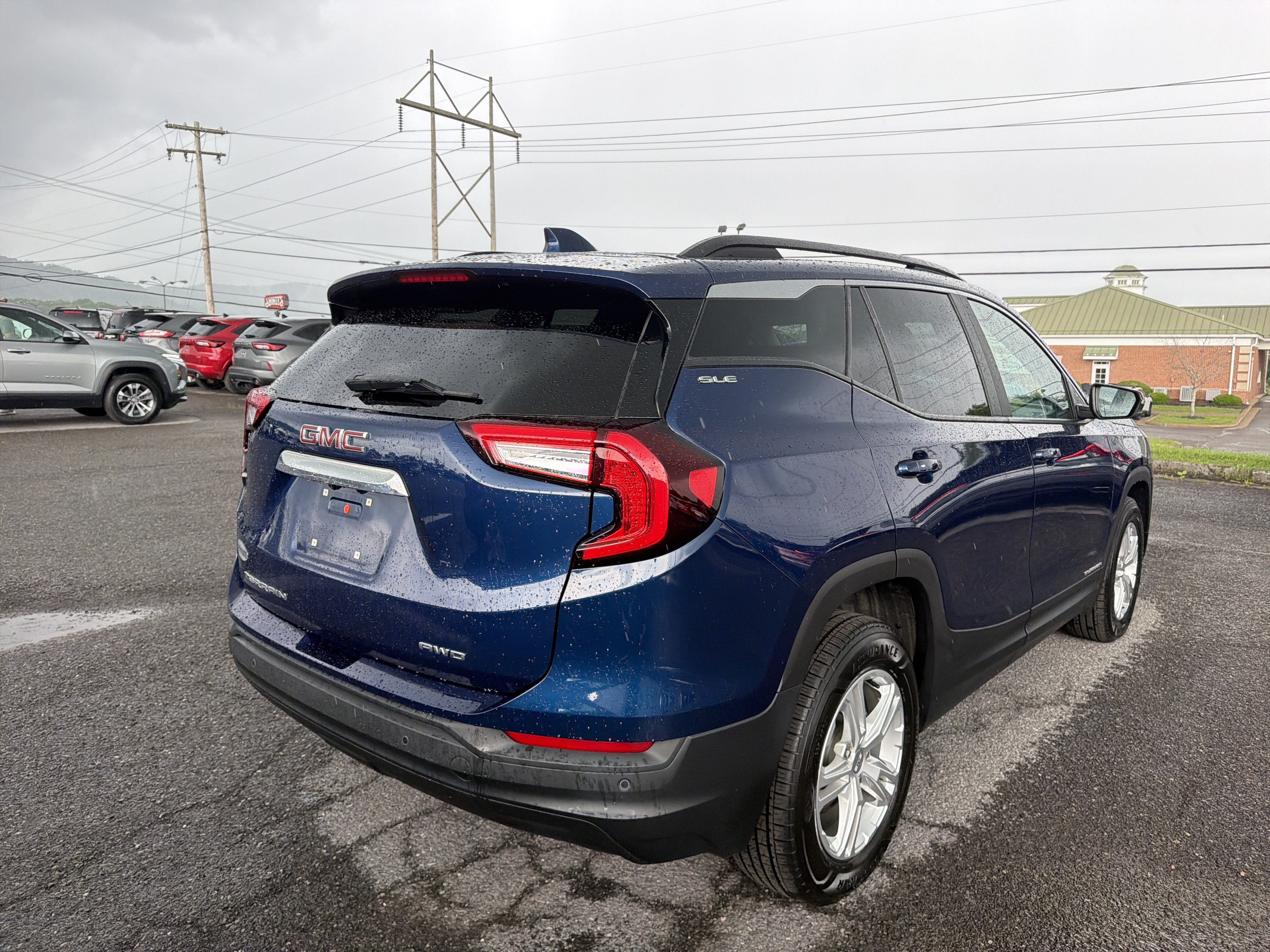 2022 GMC Terrain SLE