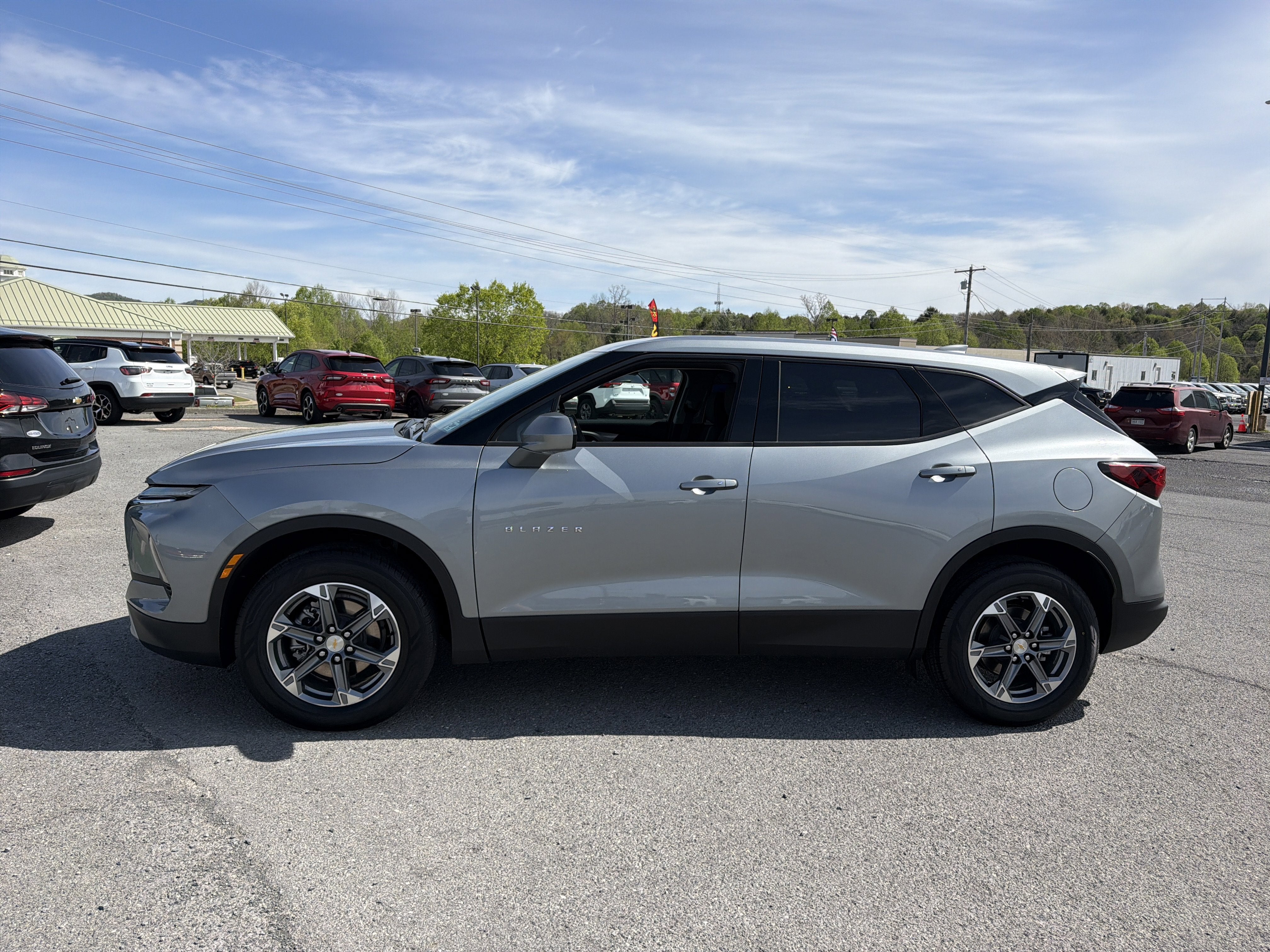 2025 Chevrolet Blazer LT