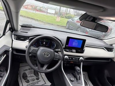 2023 Toyota RAV4 Hybrid XLE