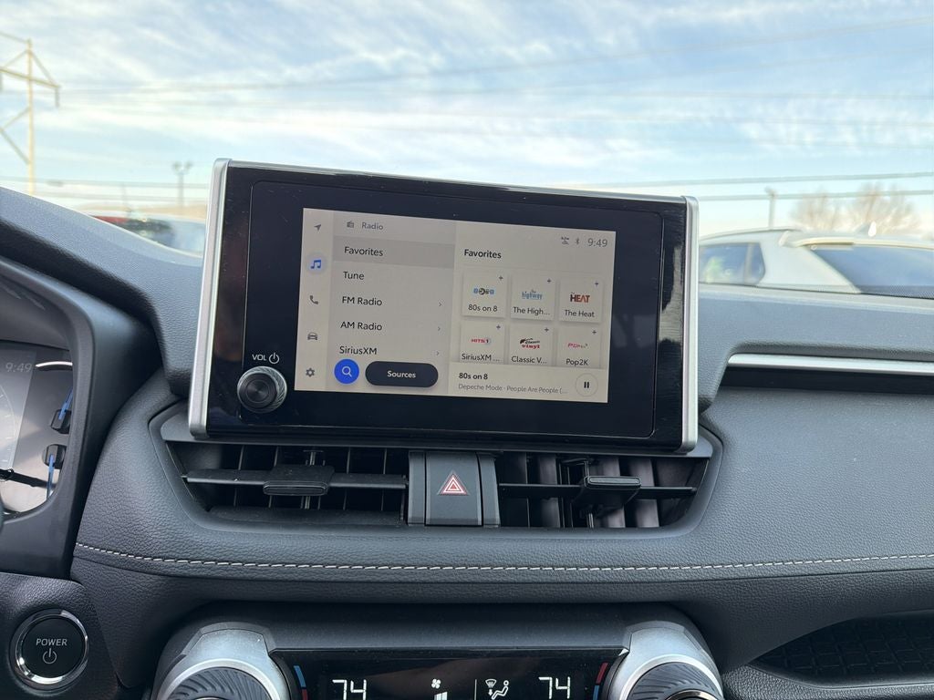 2025 Toyota RAV4 Hybrid XLE