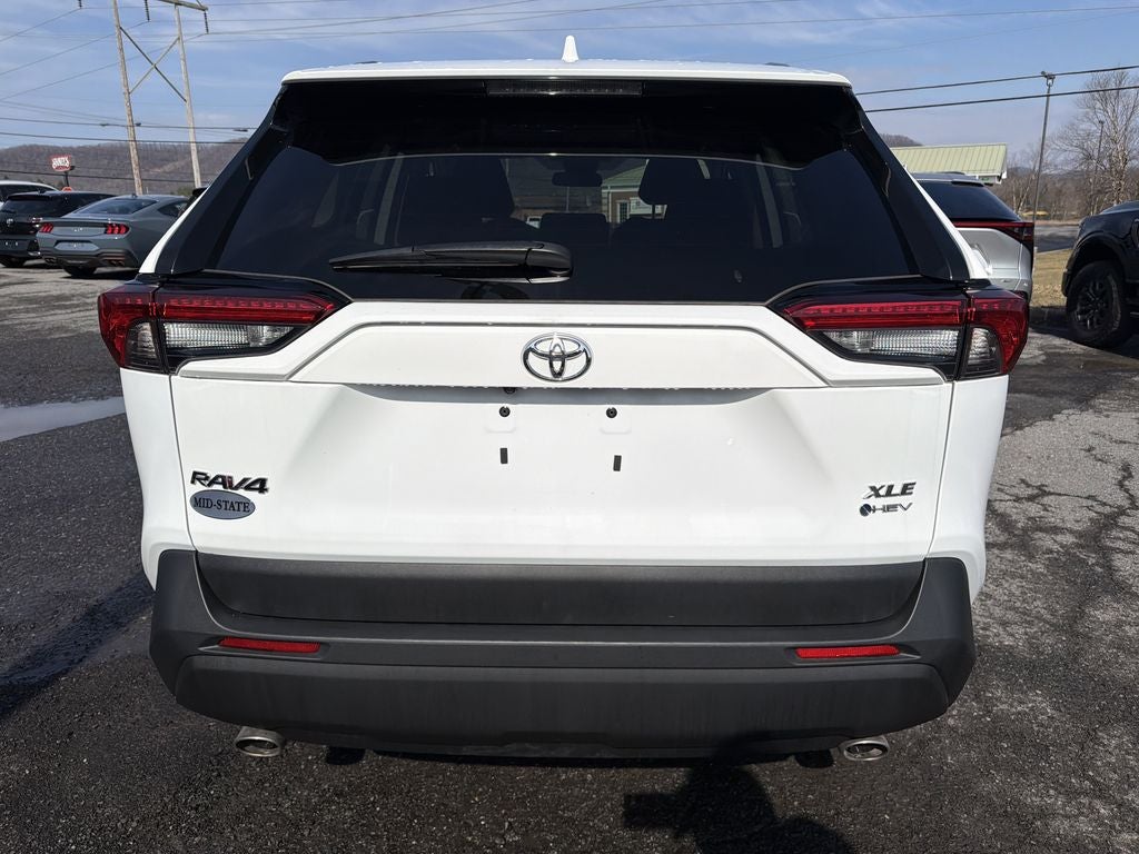 2025 Toyota RAV4 Hybrid XLE