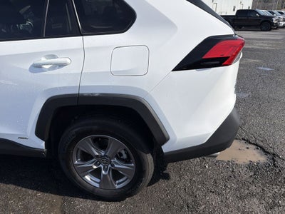 2025 Toyota RAV4 Hybrid XLE