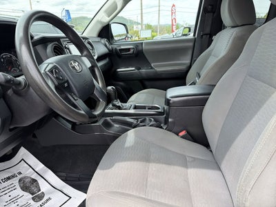 2016 Toyota Tacoma SR