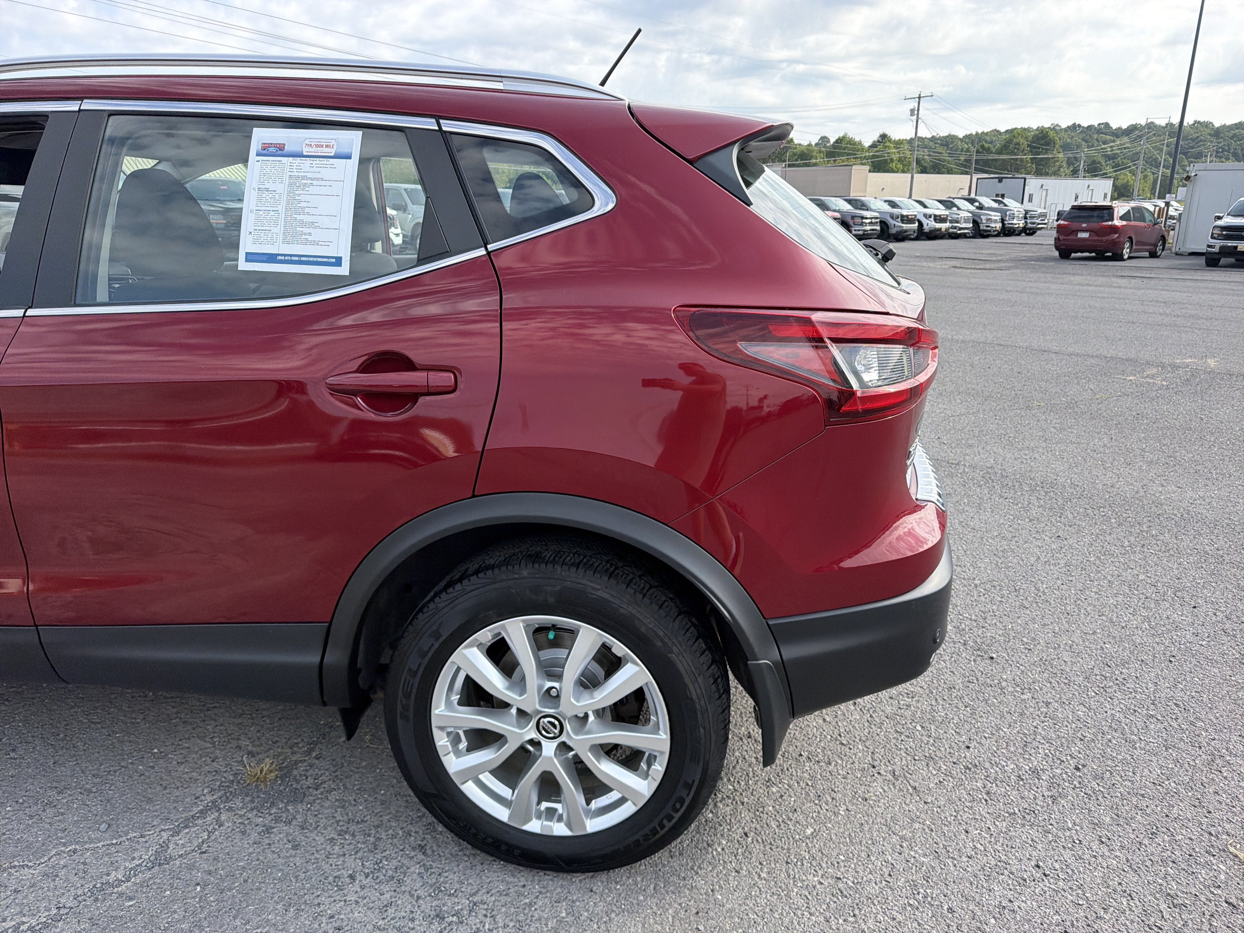 2021 Nissan Rogue Sport SV